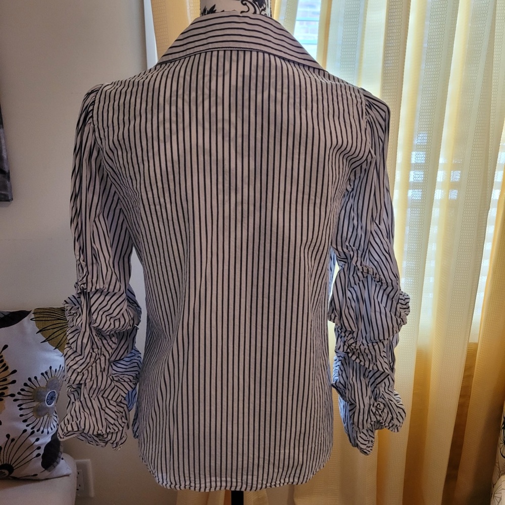 Max Studio Button Down Ruffle Sleeves - image 4